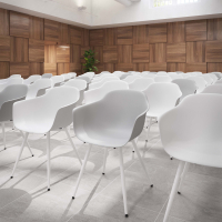 Krzesło konferencyjne Alice, 4 nogi, otulająca forma